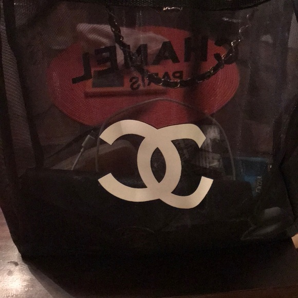 Meet your Posher, Smiling - Picture 1 of 1